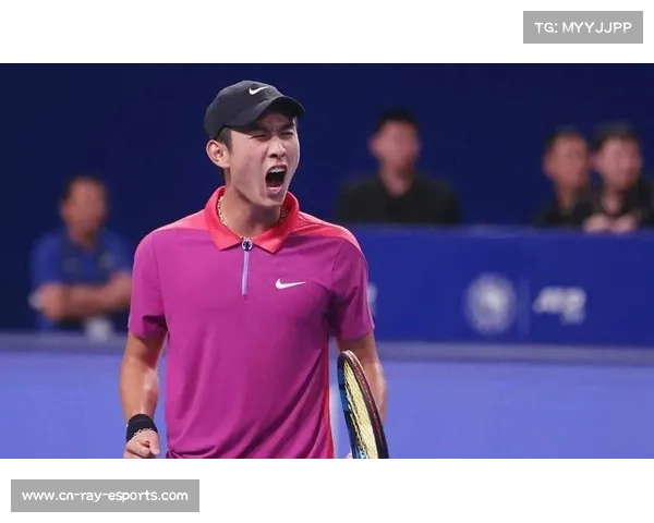 商竣程逆转胜周意,助北京网球青年团跻身决赛